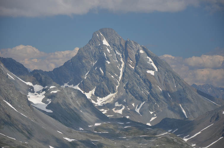 Pischahorn Isent llispitz Spectacular Mountains